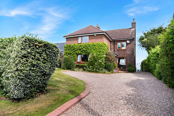 4 Bedroom Detached House For Sale In High Street, Gringley-On-The-Hill, DN10