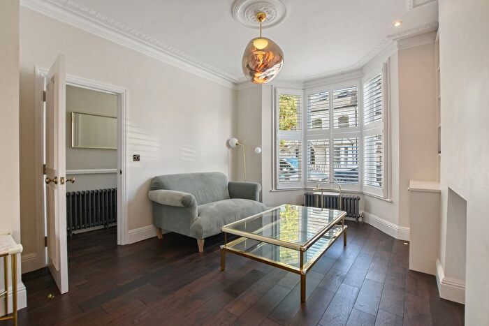 3 Bedroom Terraced House To Rent In Orchard Road, Highgate, N6