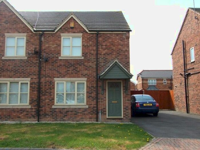 3 Bedroom Semi-Detached House To Rent In Ferrymeadows Park, Hull, HU7