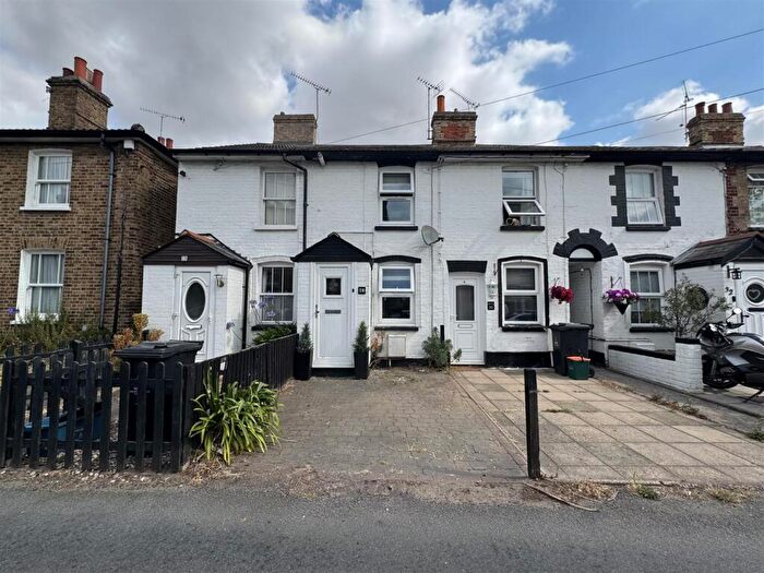 2 Bedroom Terraced House For Sale In Crouch Road, Burnham-On-Crouch, CM0