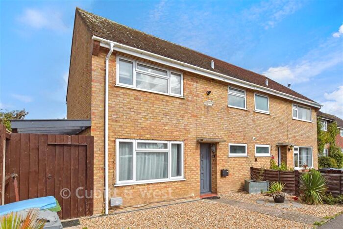 3 Bedroom End Of Terrace House For Sale In St. John's Close, Aldingbourne, Chichester, West Sussex, PO20