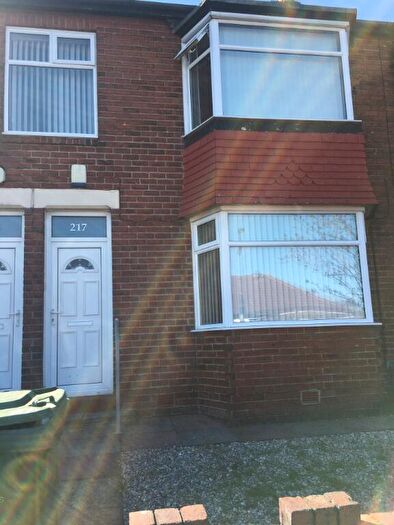 2 Bedroom Flat To Rent In Addycombe, Heaton, Newcastle Upon Tyne, NE6