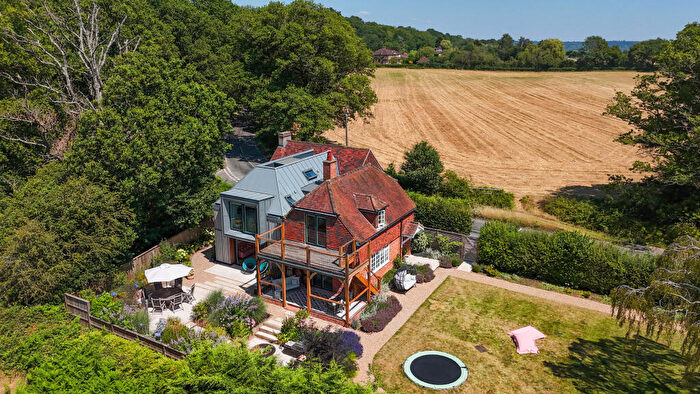 5 Bedroom Detached House For Sale In Winter Hill Road, Maidenhead, SL6