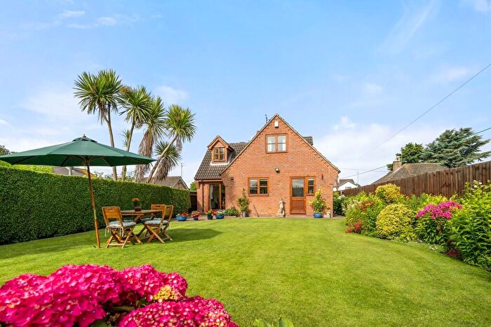 4 Bedroom Detached House For Sale In North Parade, Holbeach, PE12