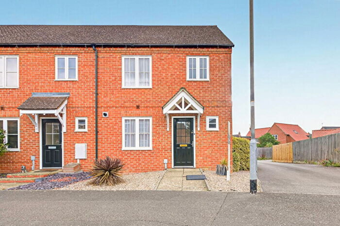 3 Bedroom End Of Terrace House For Sale In Rose Hill Way, Mawsley, NN14
