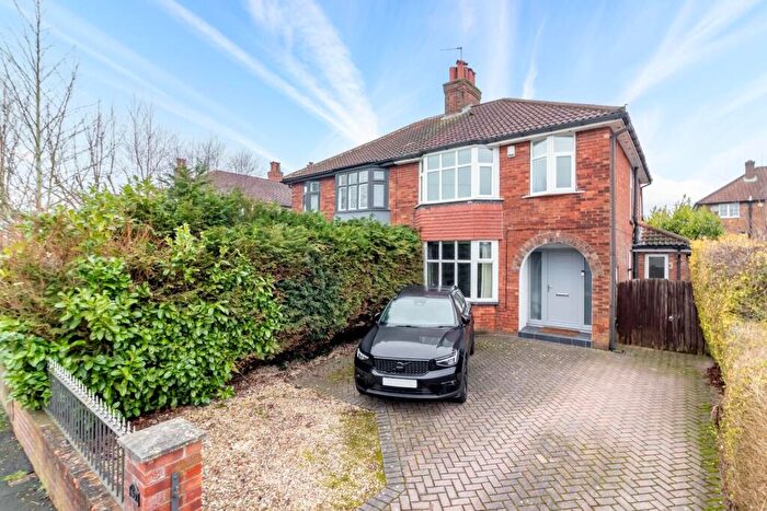 3 Bedroom House For Sale In St. Winifreds Avenue, Harrogate, HG2