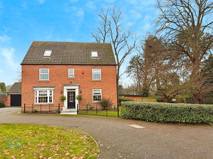 6 Bedroom Detached House For Sale In Scholars Place, Worksop, S80