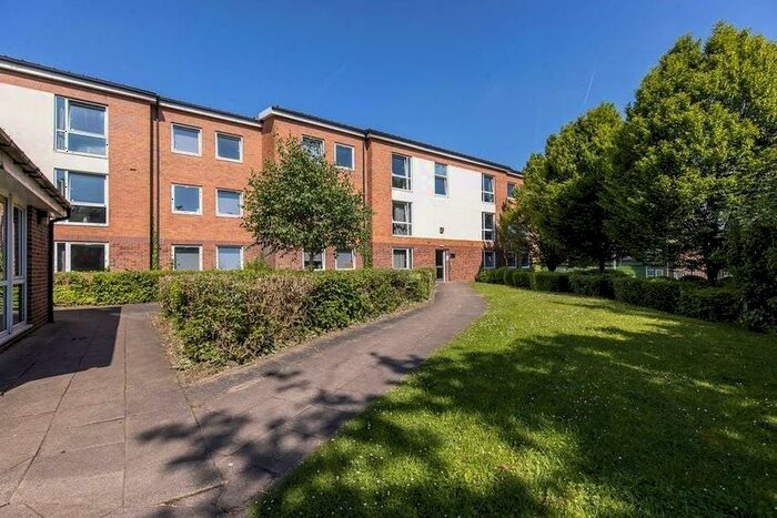 Apartment To Rent In Charlotte Road, Sheffield, S2