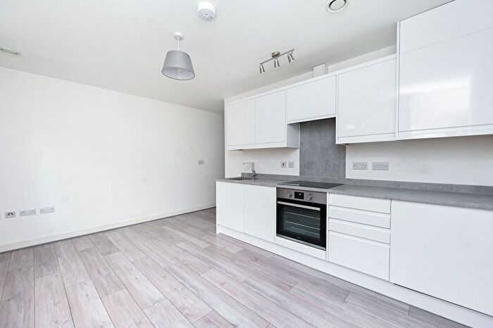Studio To Rent In Victoria Street, Basingstoke, RG21