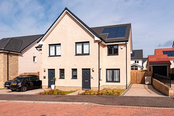 3 Bedroom Semi-Detached House For Sale In Pikeman Crescent, Dunbar, EH42