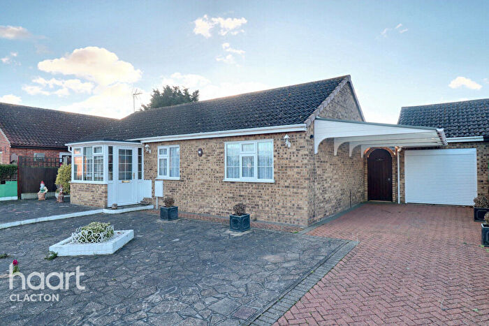 3 Bedroom Detached Bungalow For Sale In Hawkendon Road, Clacton-On-Sea, CO16