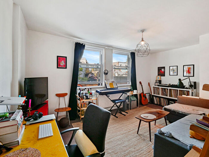 1 Bedroom Flat To Rent In Deptford High Street, London, SE8