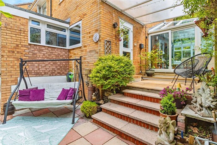 2 Bedroom End Of Terrace House For Sale In Furness Close, Paignton, Devon, TQ4
