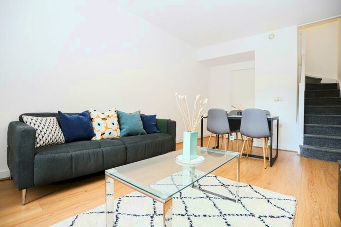 2 Bedroom House To Rent In Kings Dock Mill, Liverpool Liverpool, L1