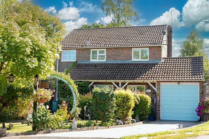 4 Bedroom Property For Sale In Herne Down, Crowborough, TN6