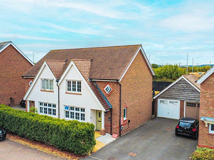 3 Bedroom Semi Detached House For Sale In Bishops Close, Bathpool, Taunton, Somerset, TA2
