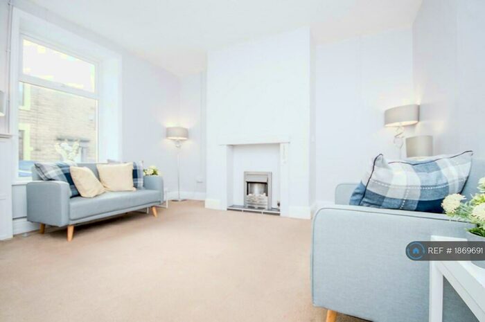 2 Bedroom Terraced House To Rent In Highfield Street, Darwen, BB3