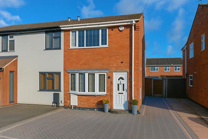 2 Bedroom Semi Detached House For Sale In Garnette Close, Nuneaton, CV10