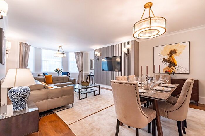 3 Bedroom Flat To Rent In Holland Park, London, W11