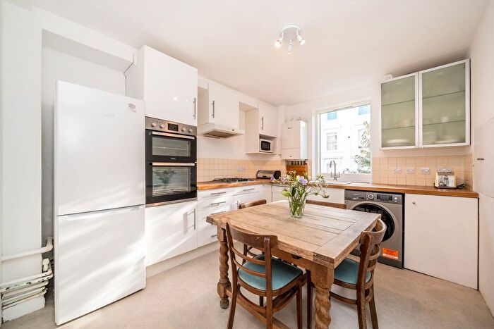 2 Bedroom Flat For Sale In Sussex Street, Pimlico, SW1V