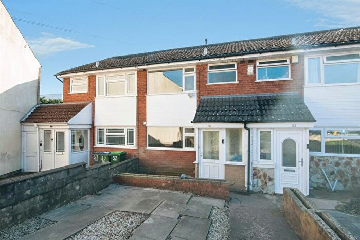 3 Bedroom Terraced House For Sale In Junction Street, Oldbury, B69