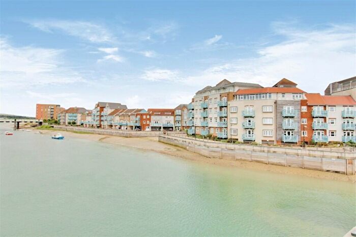 2 Bedroom Flat To Rent In Broad Reach Mews, Shoreham-by-Sea, BN43