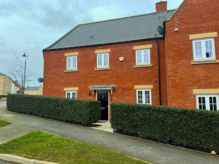 3 Bedroom Terraced House For Sale In Sorrel Crescent, Wootton, Northampton, NN4