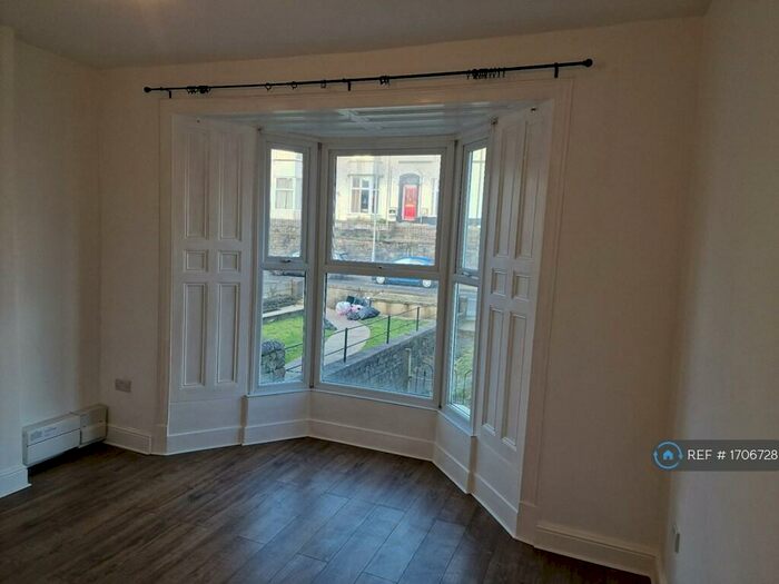 1 Bedroom Flat To Rent In King Edwards Road, Swansea, SA1