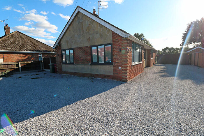 5 Bedroom Detached House For Sale In Sandtoft Road, Belton, DN9