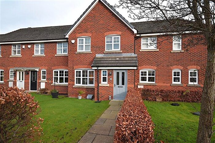 3 Bedroom Mews For Sale In Whirley Road, Macclesfield, SK10