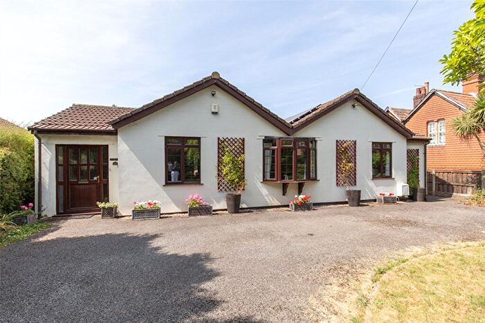 3 Bedroom Bungalow For Sale In Brentry Lane, Bristol, BS10