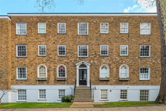 2 Bedroom Flat To Rent In Compton Road, Islington, London, N1