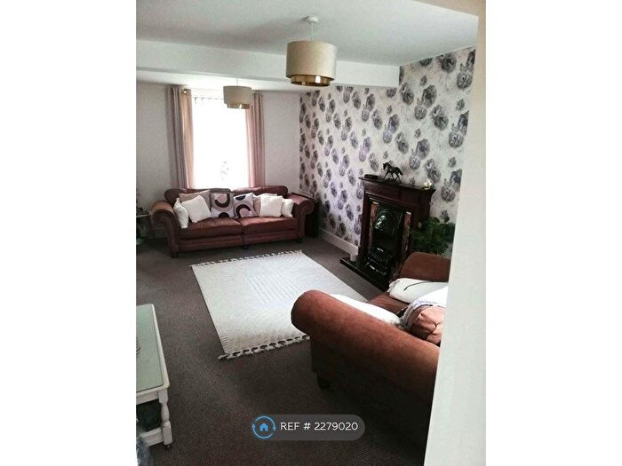 3 Bedroom Terraced House To Rent In Primrose Street, Rhondda, CF40