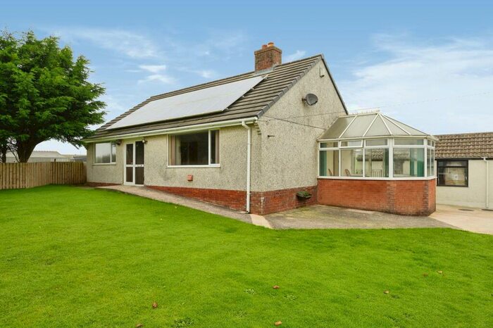 3 Bedroom Bungalow For Sale In Drigg, Holmrook, CA19
