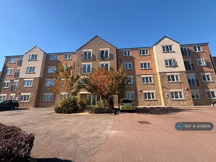 2 Bedroom Flat To Rent In Trafford Apartments, Rotherham, S61