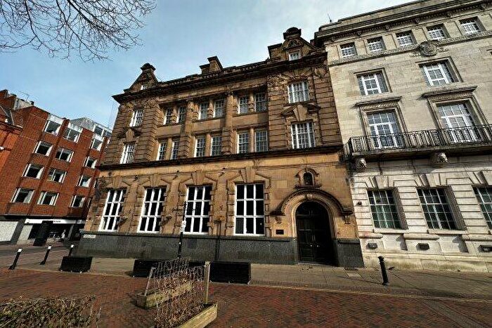 2 Bedroom Barn Conversion To Rent In Every Street, Leicester, LE1