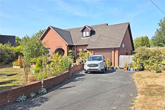 3 Bedroom Detached House For Sale In Goylands Close, Howey, Llandrindod Wells, LD1
