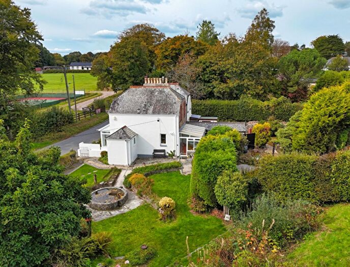3 Bedroom Semi-Detached House For Sale In Gratton Lane, Yelverton, PL20