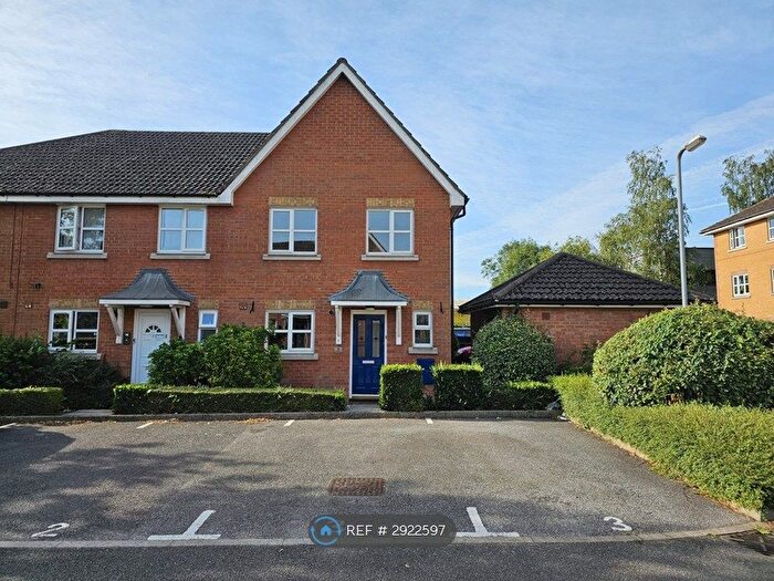 3 Bedroom End Of Terrace House To Rent In Mill Bridge Place, Uxbridge, UB8