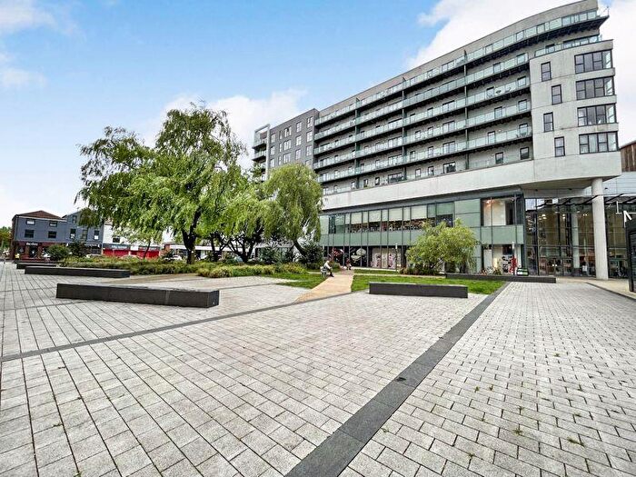 1 Bedroom Apartment To Rent In St Johns Gardens, Bury Town Centre, BL9