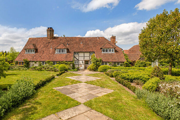 6 Bedroom Farm House For Sale In Wildwood Lane, Cranleigh, Surrey, GU6