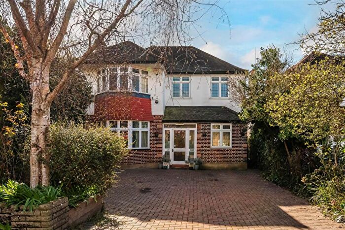 6 Bedroom Detached House For Sale In Northey Avenue, South Cheam, SM2