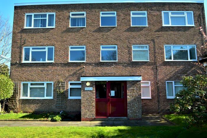 2 Bedroom Flat To Rent In St Patricks Close, Kings Heath, B14