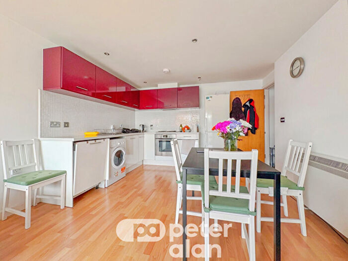 2 Bedroom Apartment To Rent In Parkfield House, North Road, Maindy, CF14