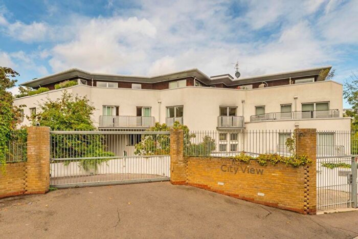 1 Bedroom Flat For Sale In Lansdowne Lane, Charlton, SE7