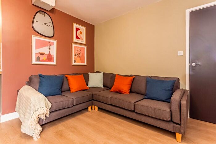 5 Bedroom House To Rent In Crossgate Lofts, Durham, DH1