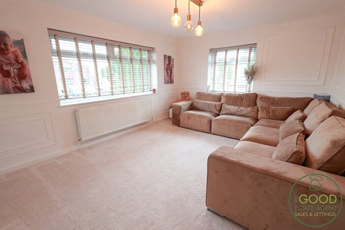 2 Bedroom Flat For Sale In Garstang Road Broughton, Preston, PR3