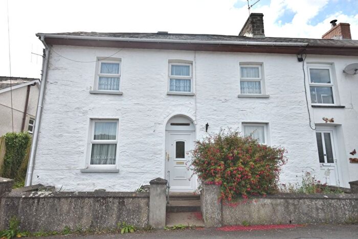 4 Bedroom Town House For Sale In Graig Road, Llandysul, SA44