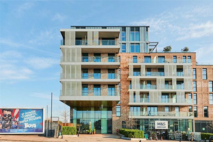 1 Bedroom Flat To Rent In Alderside Apartments, Queens Park Place, Salusbury Road, London, NW6