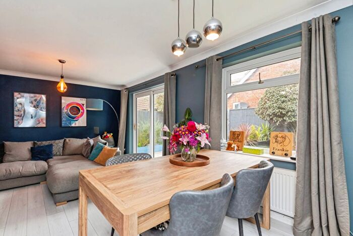 2 Bedroom Bungalow For Sale In Camellia Avenue, Clacton-On-Sea, Essex, CO16